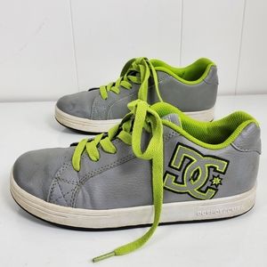 DC skater sneakers